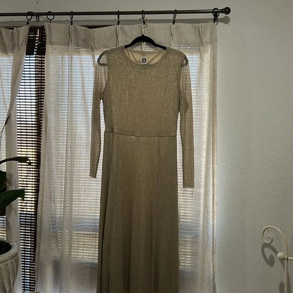 Anne Klein Shimmering gold dress 👗 - Picture 8 of 8